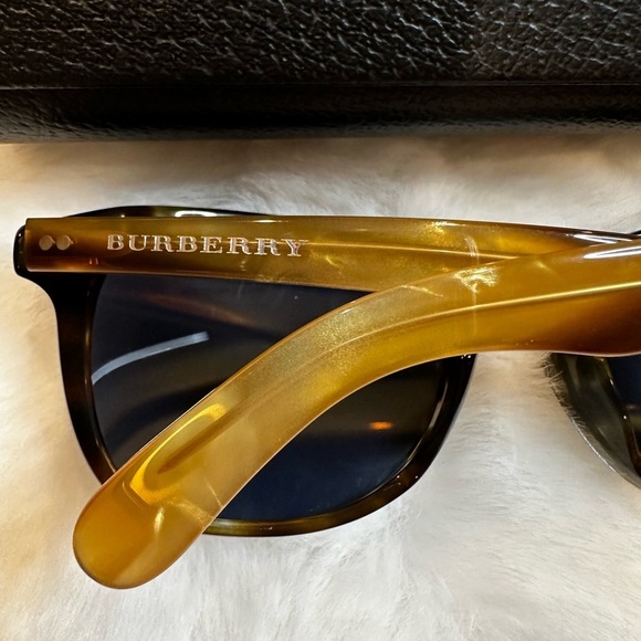 Burberry Black Sunglasses with Case - Picture 6 of 10